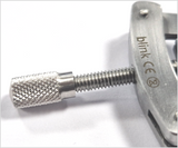 Alms Retractor